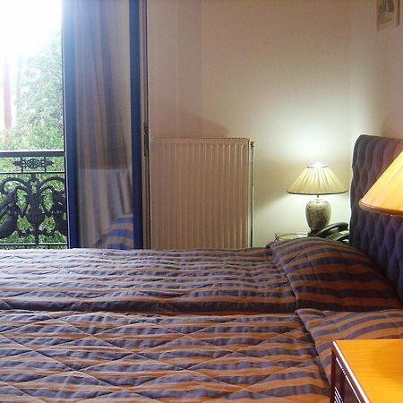 Kalimera Hotel Poros Town Екстер'єр фото