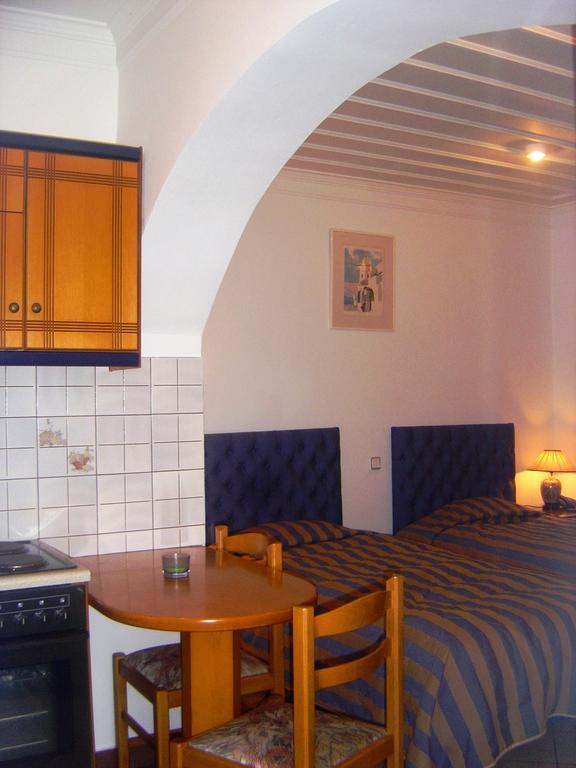 Kalimera Hotel Poros Town Екстер'єр фото
