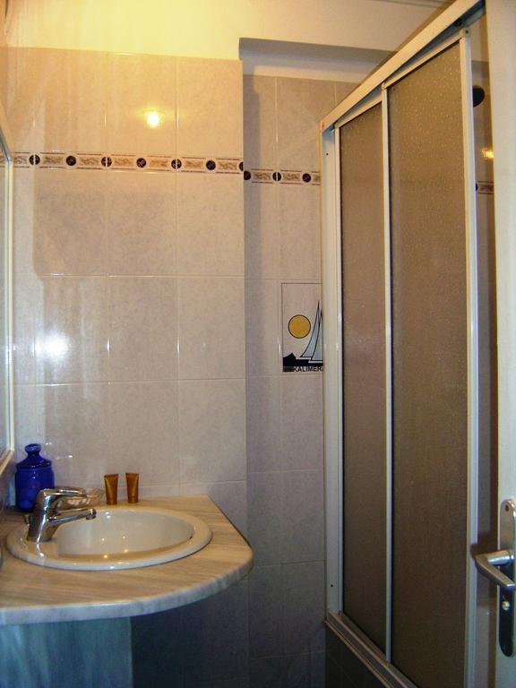 Kalimera Hotel Poros Town Екстер'єр фото