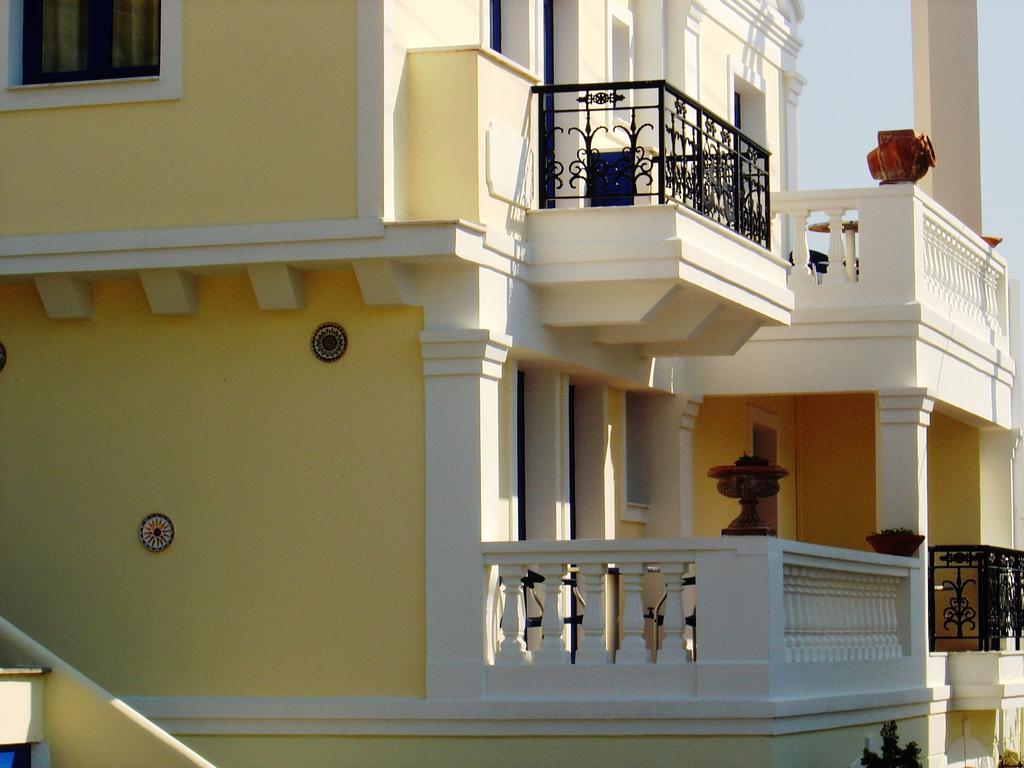 Kalimera Hotel Poros Town Екстер'єр фото