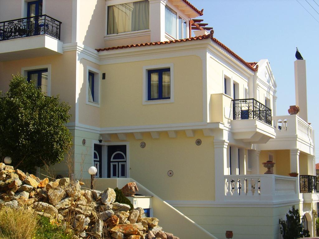 Kalimera Hotel Poros Town Екстер'єр фото