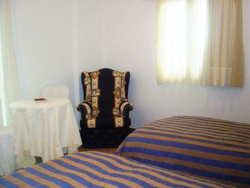 Kalimera Hotel Poros Town Екстер'єр фото